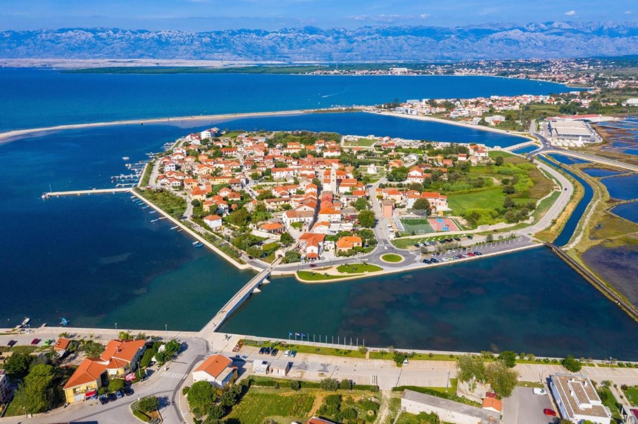 Apartments With A Parking Space Nin, Zadar - 13571 Экстерьер фото