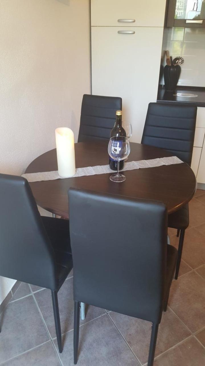 Apartments With A Parking Space Nin, Zadar - 13571 Номер фото